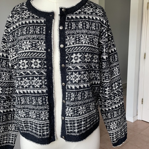 Vintage Wool Blend Button Down Cardigan snowflake Small Gap - Picture 5 of 13